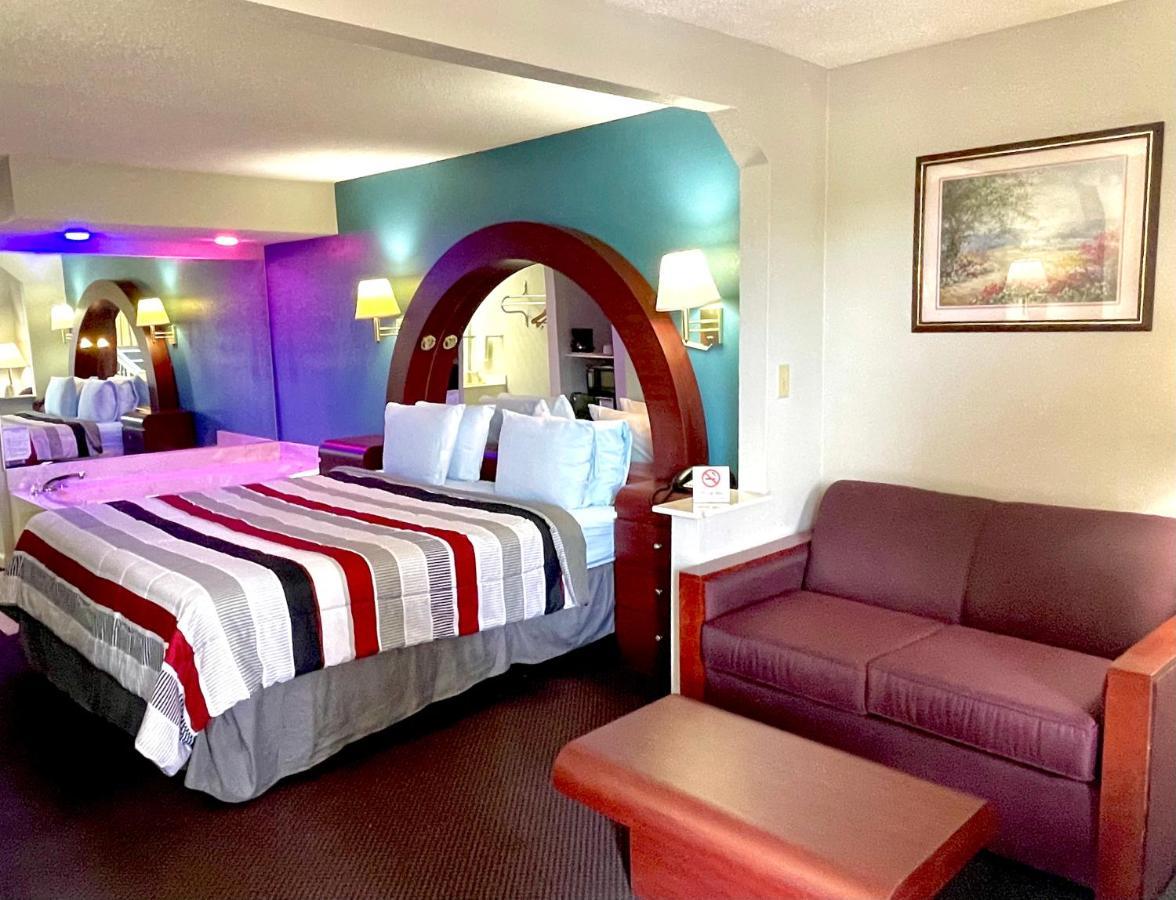 Luxury Inn & Suites Selma Exterior foto