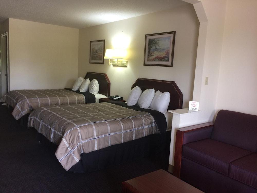 Luxury Inn & Suites Selma Exterior foto