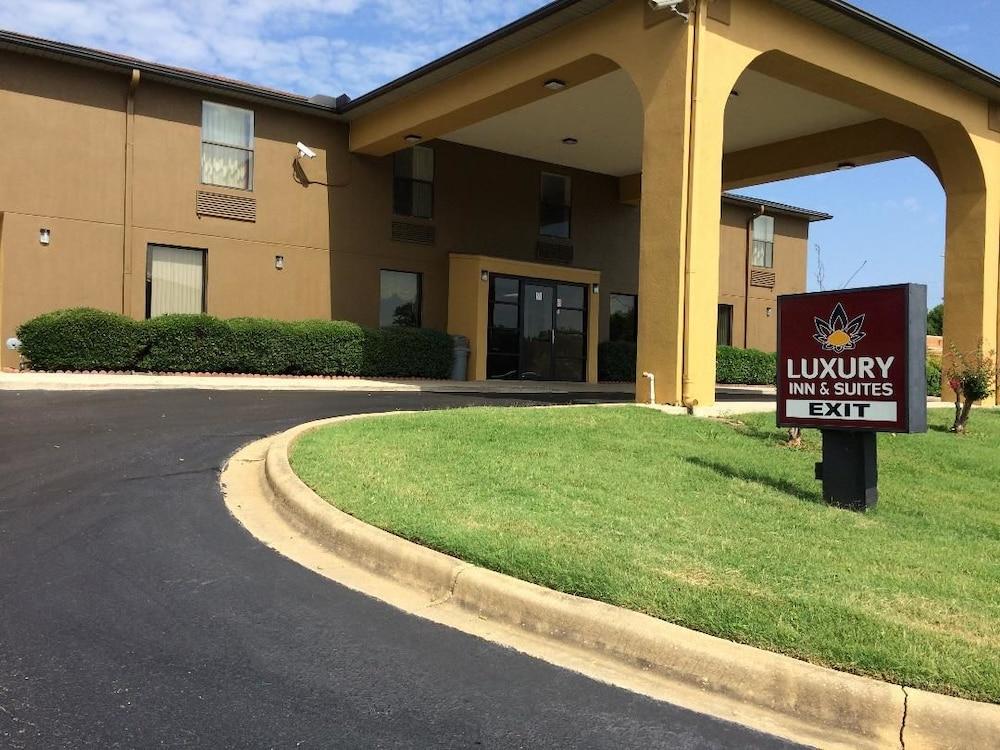 Luxury Inn & Suites Selma Exterior foto